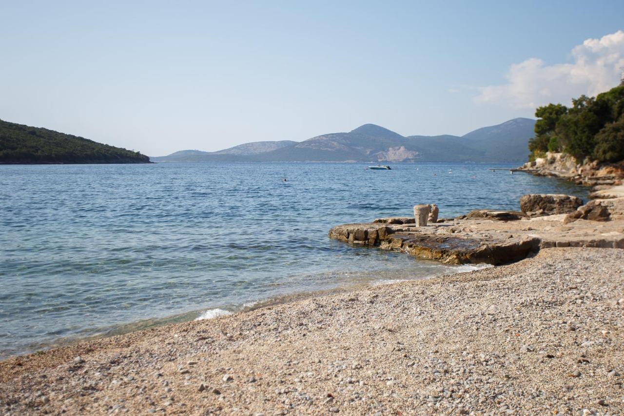 Suntime Apartment Tivat Eksteriør billede